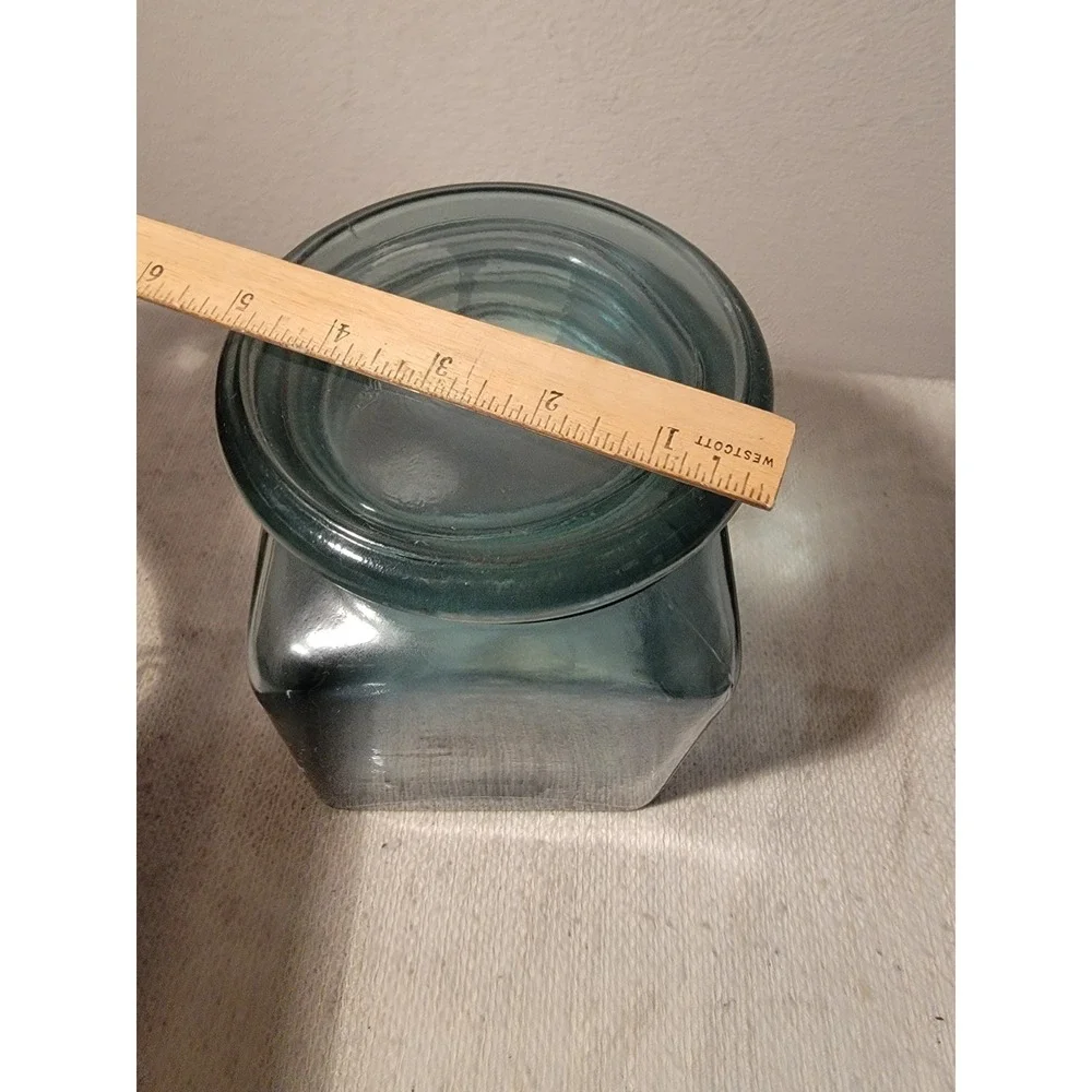 The Unbranded Brand this very